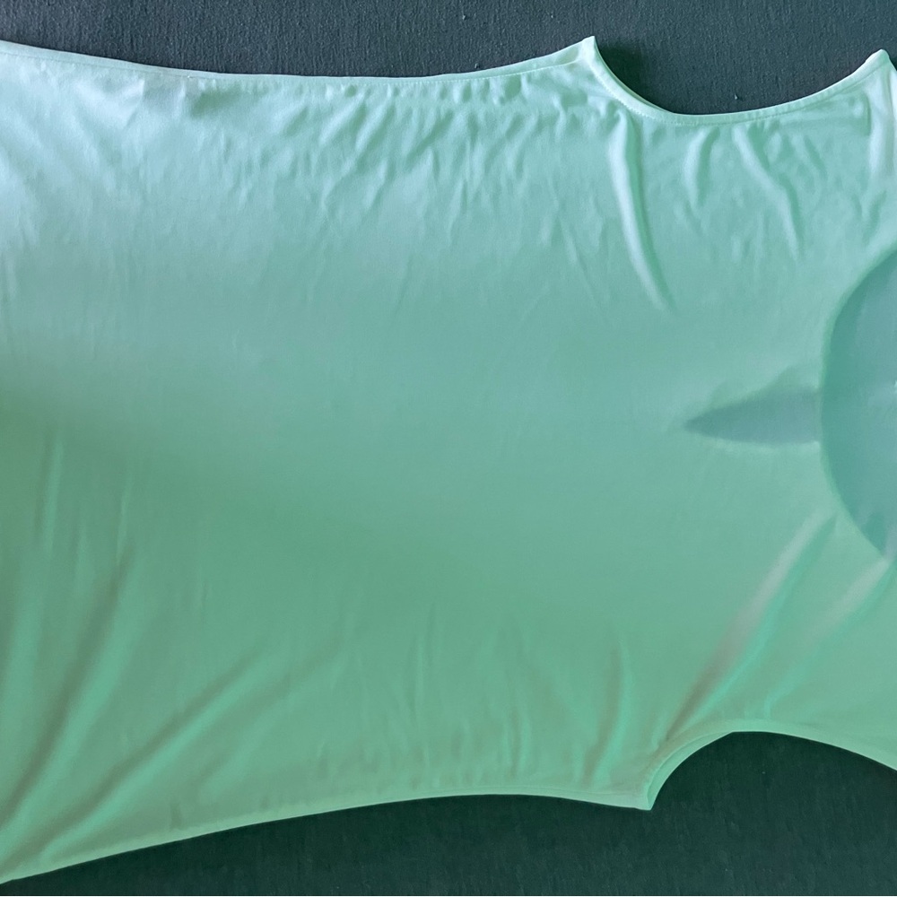Calvin Klein Light Green Sleeveless Tank Top - Picture 3 of 5